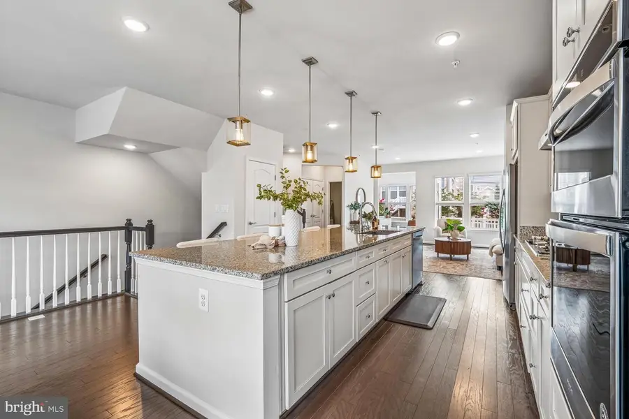 8275 Meadowood Dr, Hanover, MD 21076 - #3