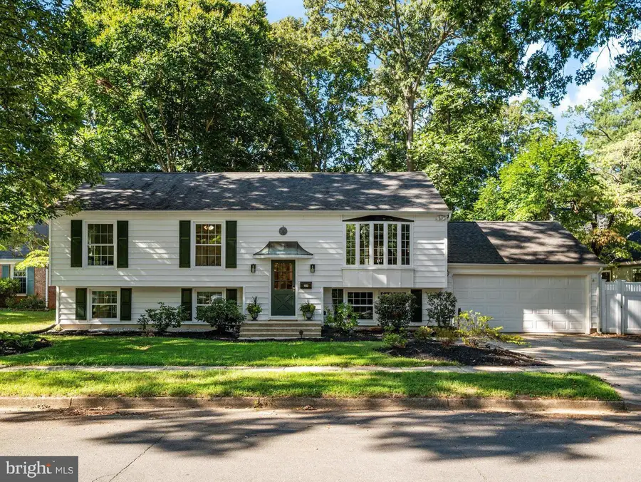 1553 Farlow Ave, Crofton, MD 21114 - #2