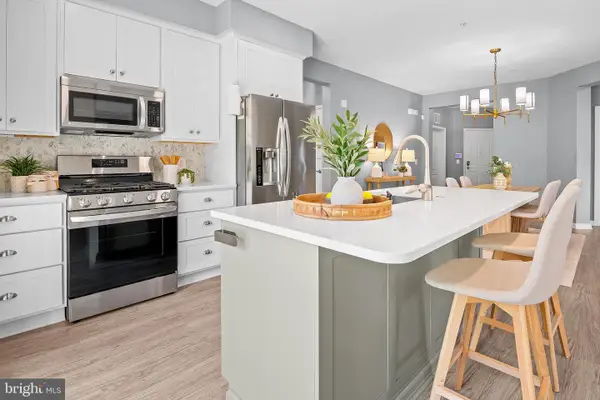 1405 Wigeon Way #101, GAMBRILLS, MD 21054