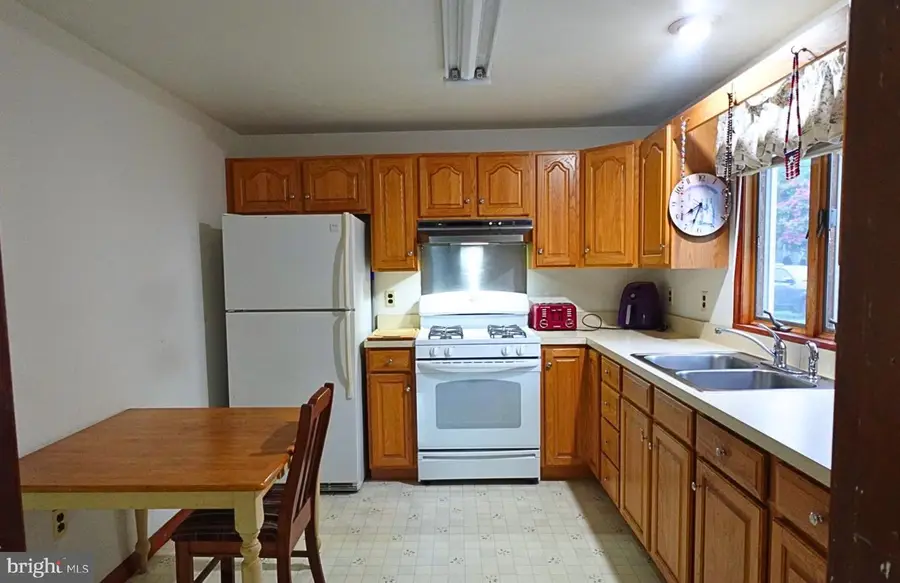 12 Hampton Rd, Linthicum Heights, MD 21090 - #2