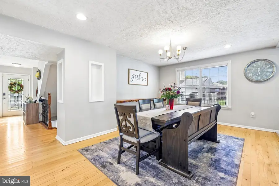 8921 Jeff Mar Dr, Glen Burnie, MD 21061 - #3