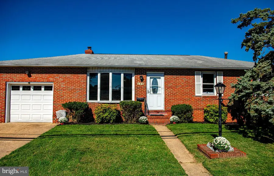 178 Riviera Dr, Pasadena, MD 21122 - #3