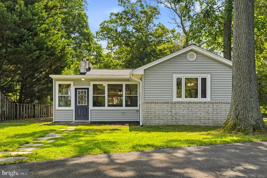 790 Rolling View Dr, Annapolis, MD 21409 - #3