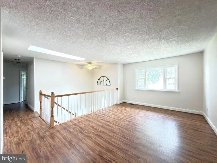 8205 Millfield Ct, Millersville, MD 21108 - #3