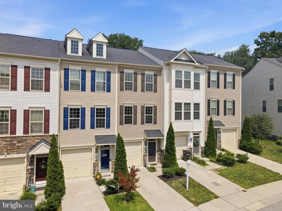 8132 Hollow Ct, Severn, MD 21144 - #2