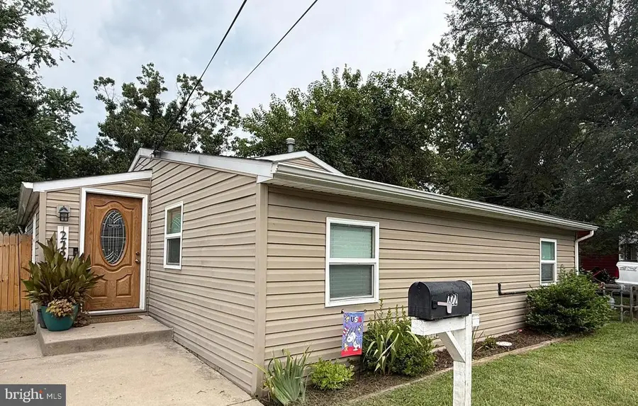 222 Glen Rd, Glen Burnie, MD 21060 - #3