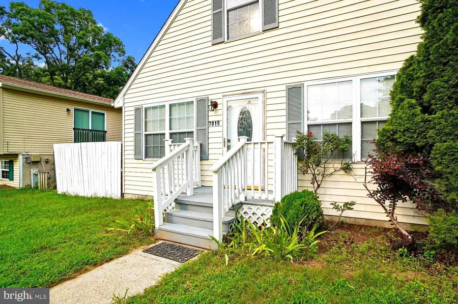 7819 Camp Rd, Pasadena, MD 21122 - #3