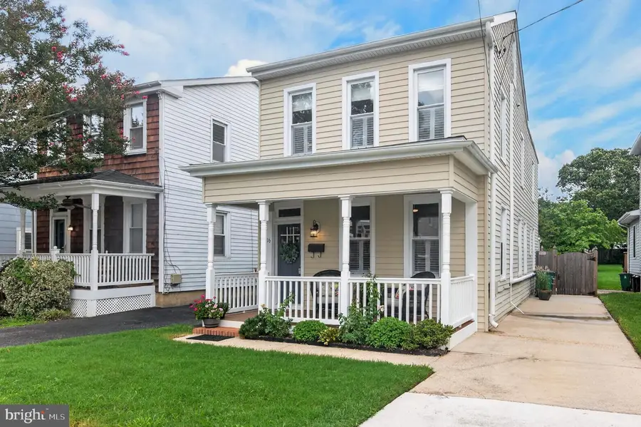 16 Woodlawn Ave, Annapolis, MD 21401 - #2