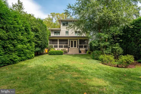 14 Hull Ave, ANNAPOLIS, MD 21403
