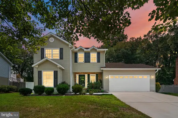 1736 Remington Dr, CROFTON, MD 21114
