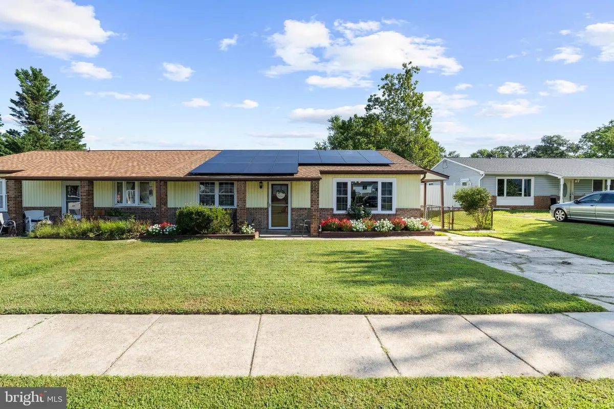 1085 Fitz Ct, Pasadena, MD 21122 - #1