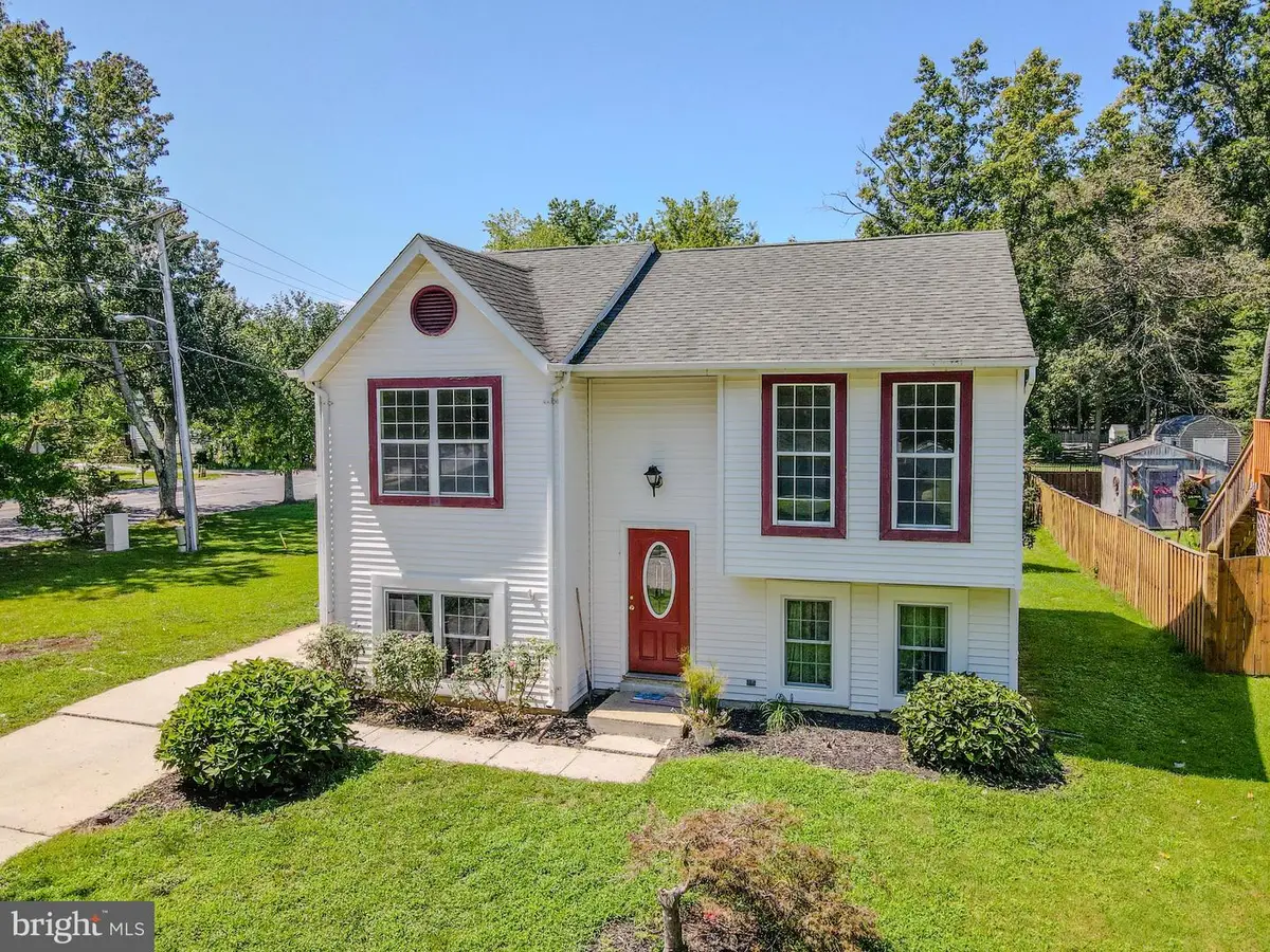 5518 Berkley Manor Ln, Churchton, MD 20733 - #1