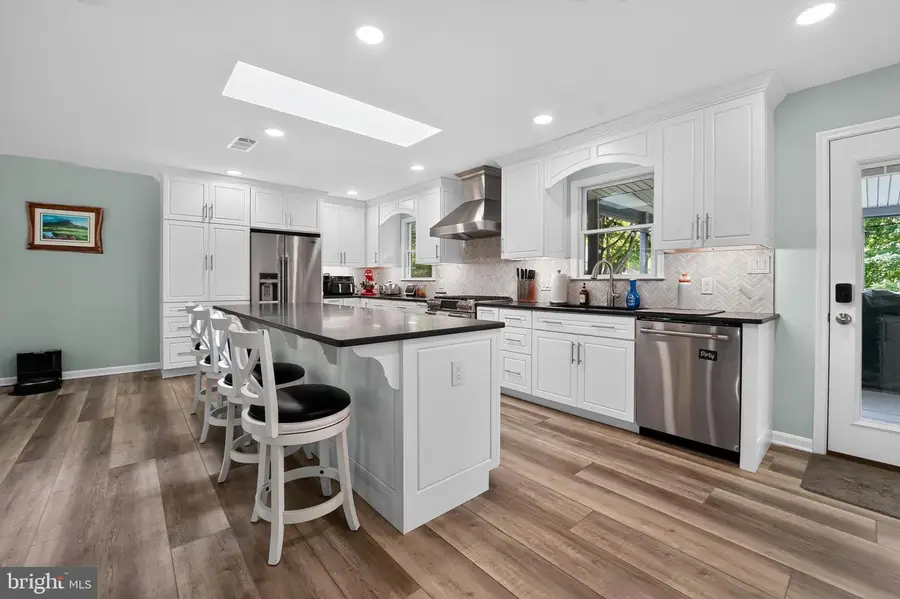 7849 Elizabeth Rd, Pasadena, MD 21122 - #3