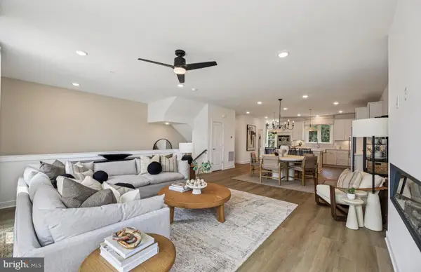 1156 Crested Wood Dr, LAUREL, MD 20724