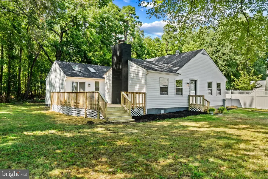 138 Carvel Beach Rd, Baltimore, MD 21226 - #2