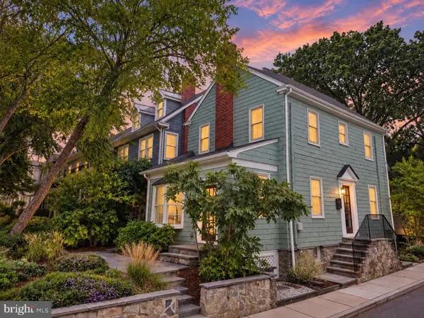 98 Monticello Ave, ANNAPOLIS, MD 21401