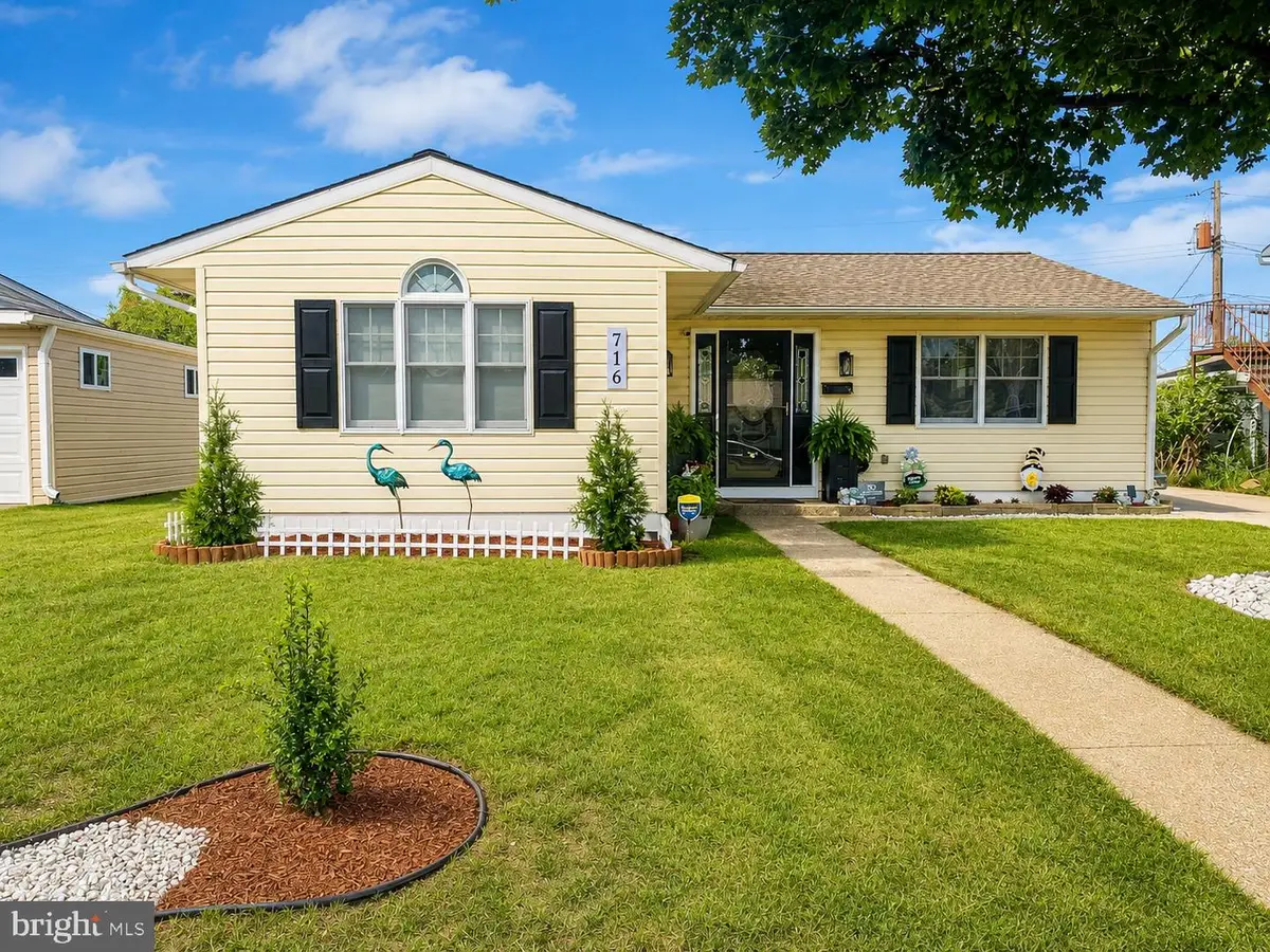716 Hamlen Rd, Glen Burnie, MD 21061 - #1