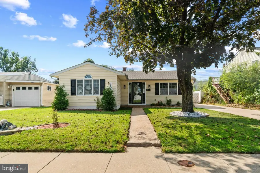 716 Hamlen Rd, Glen Burnie, MD 21061 - #2