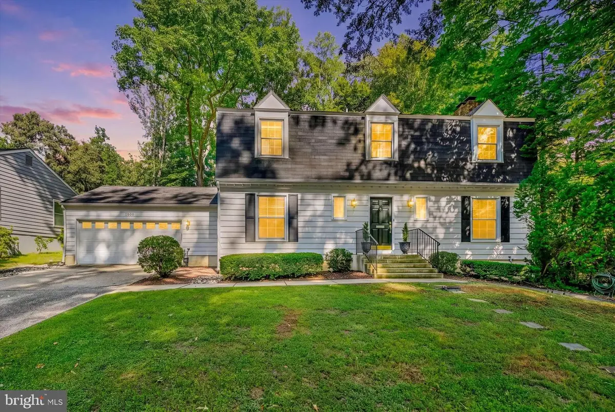 1605 Farnborn St, Crofton, MD 21114 - #1