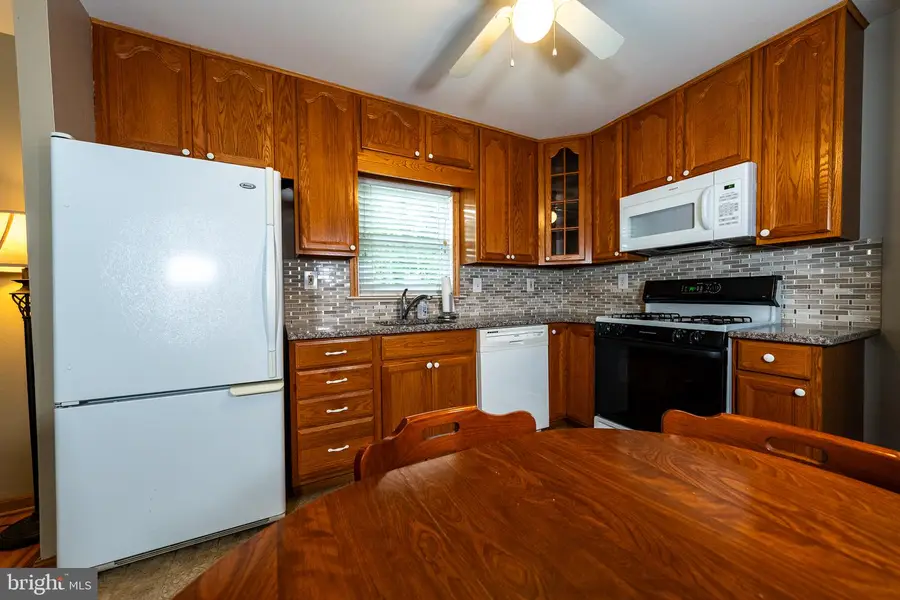 26 Kempton Rd, Glen Burnie, MD 21060 - #3