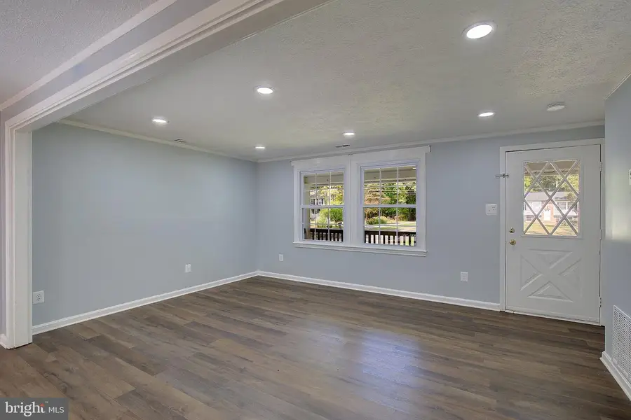 1437 Cedarhurst Rd, Shady Side, MD 20764 - #3