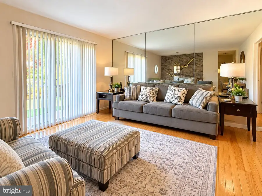 913 Country Ter, Severna Park, MD 21146 - #2