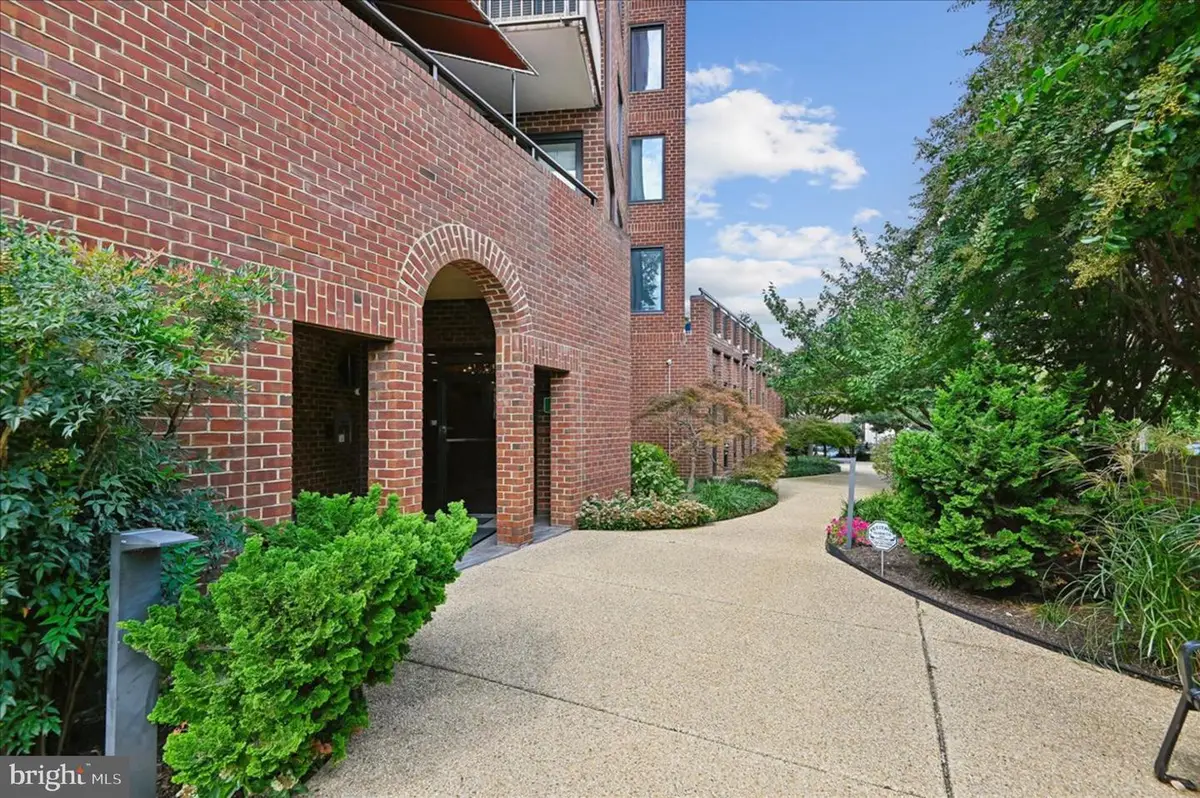 100 Severn Ave #303, Annapolis, MD 21403 - #1
