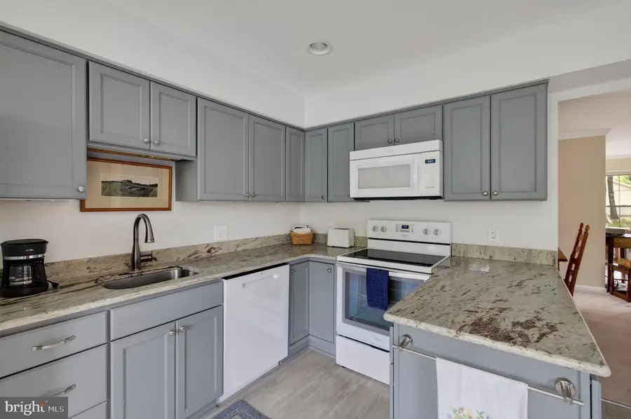 2514 N Haven Cove #102, Annapolis, MD 21401 - #3
