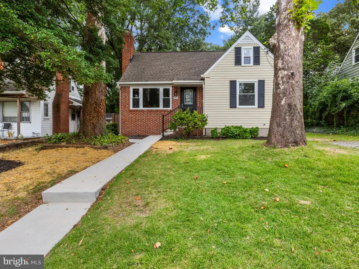 203 Willow Ln, Glen Burnie, MD 21061 - #1