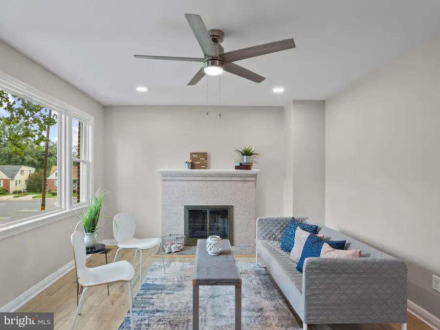 203 Willow Ln, Glen Burnie, MD 21061 - #3