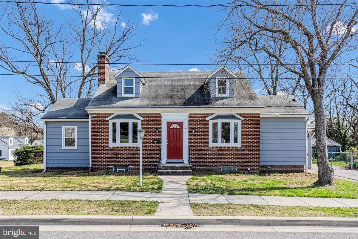 611 West Dr, Glen Burnie, MD 21061 - #1
