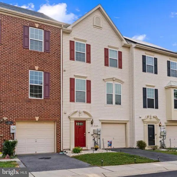 737 Olive Wood, BALTIMORE, MD 21225