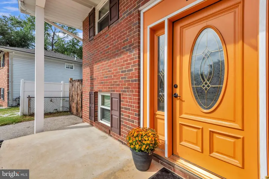 214 Cross Creek Dr, Glen Burnie, MD 21061 - #2