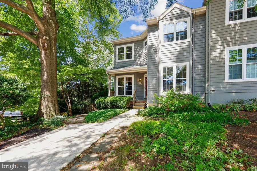 701 Monmouth Ave, Severna Park, MD 21146 - #2