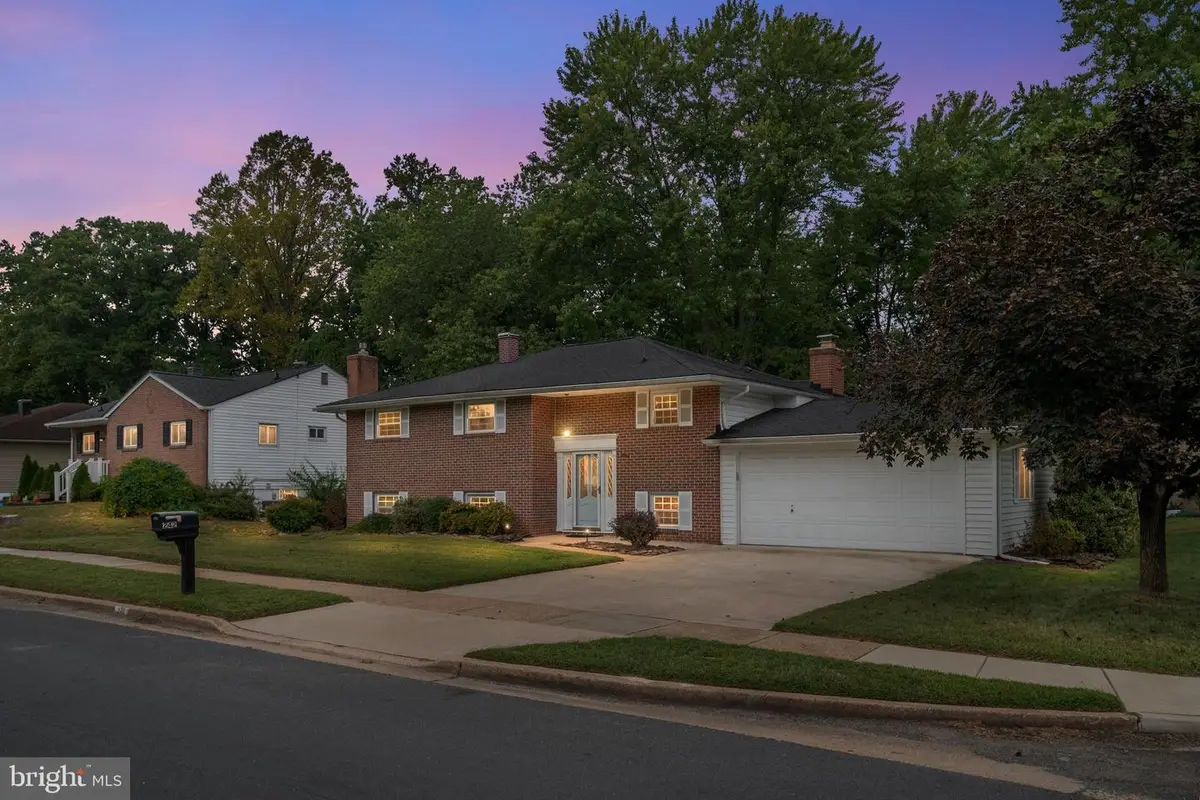 242 Cross Creek Dr, Glen Burnie, MD 21061 - #1