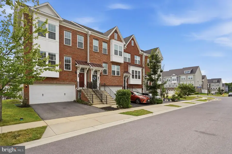 8326 Meadowood Dr, Hanover, MD 21076 - #3