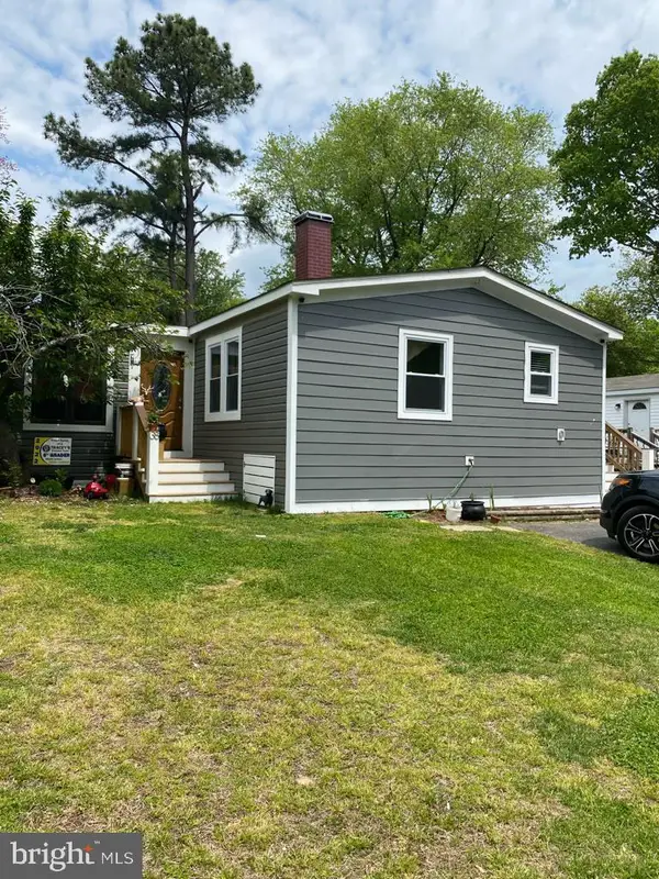 38 Leopard Ln, LOTHIAN, MD 20711