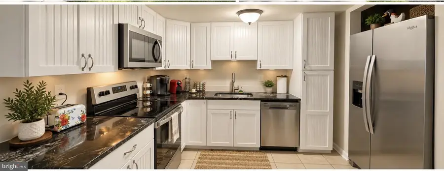 1044 Vena Ln, Pasadena, MD 21122 - #3