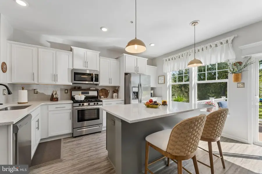 7825 Amalfi Ln, Severn, MD 21144 - #3