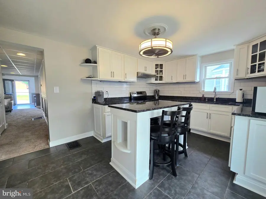 8206 W End Dr W, Orchard Beach, MD 21226 - #2