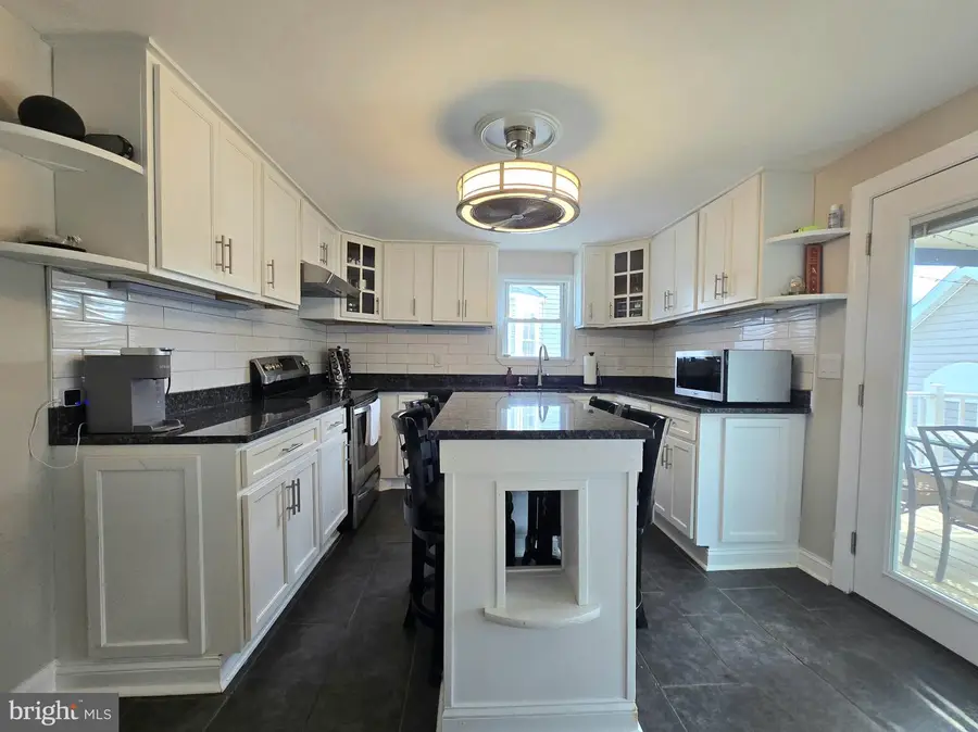 8206 W End Dr W, Orchard Beach, MD 21226 - #3