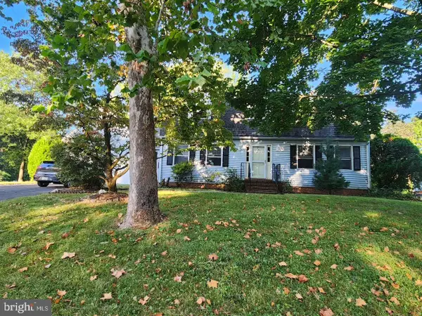 318 Lynwood Dr, SEVERNA PARK, MD 21146