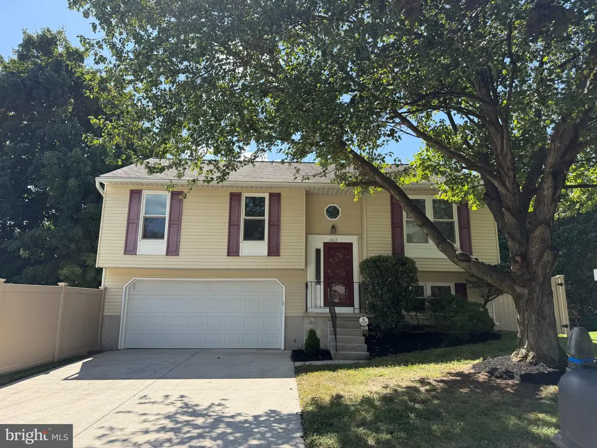 1307 Roundhouse Ct, Severn, MD 21144 - #1