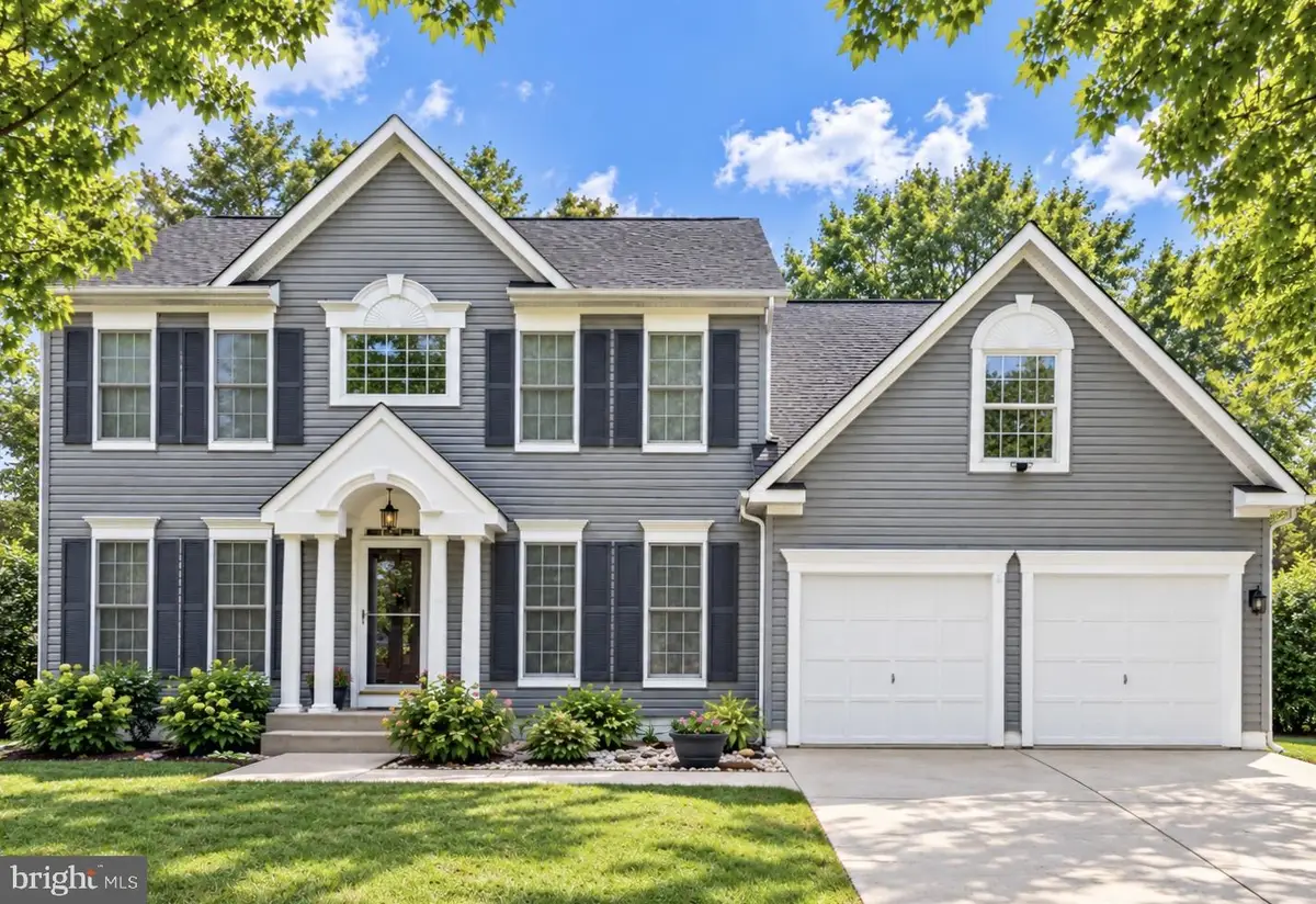 8016 Moss Bank Dr, Laurel, MD 20724 - #1