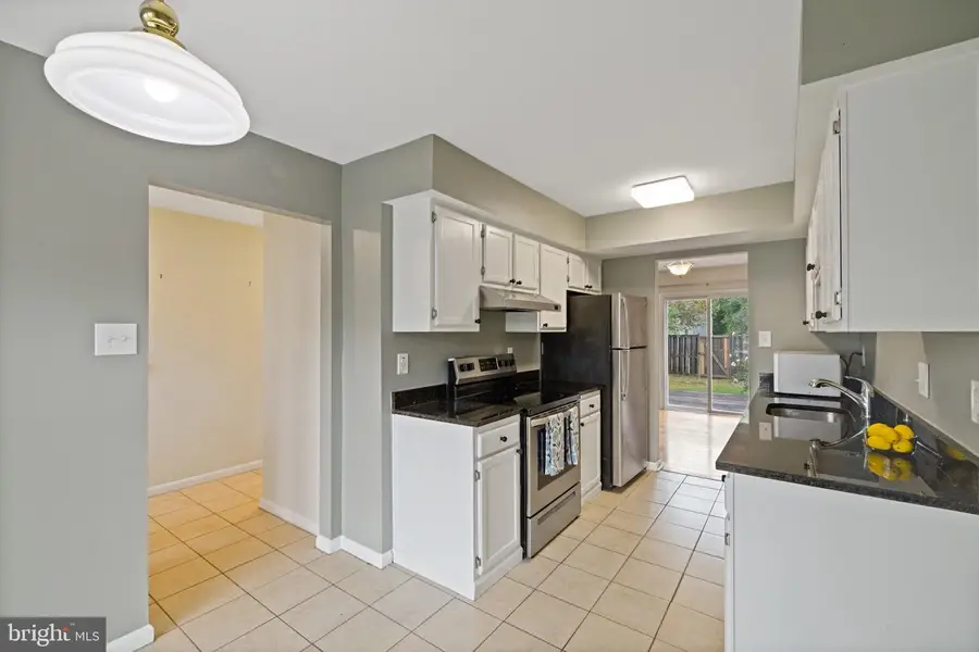 8116 Cloverhurst Rd, Glen Burnie, MD 21061 - #3