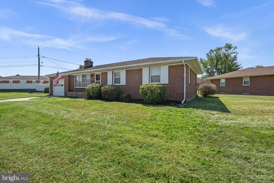 624 Gayle Dr, Linthicum Heights, MD 21090 - #3