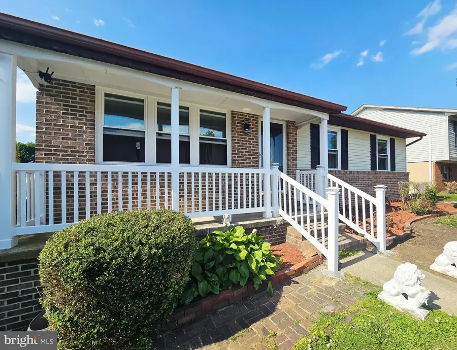 1976 Dominoe Rd, Annapolis, MD 21401 - #2