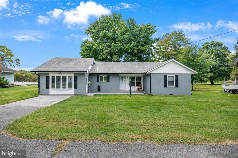 4852 & 4850 Church Ln, Galesville, MD 20765 - #2