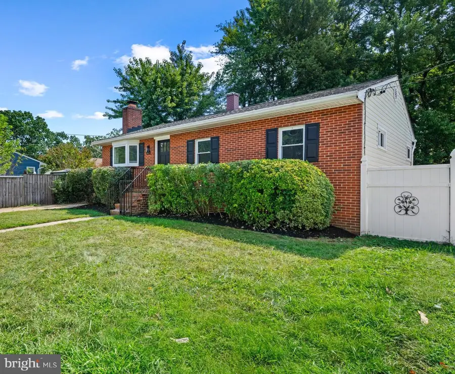 415 Arbor Dr, Glen Burnie, MD 21061 - #2