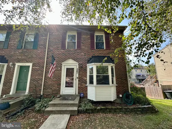 347 Cool Breeze Ct, PASADENA, MD 21122